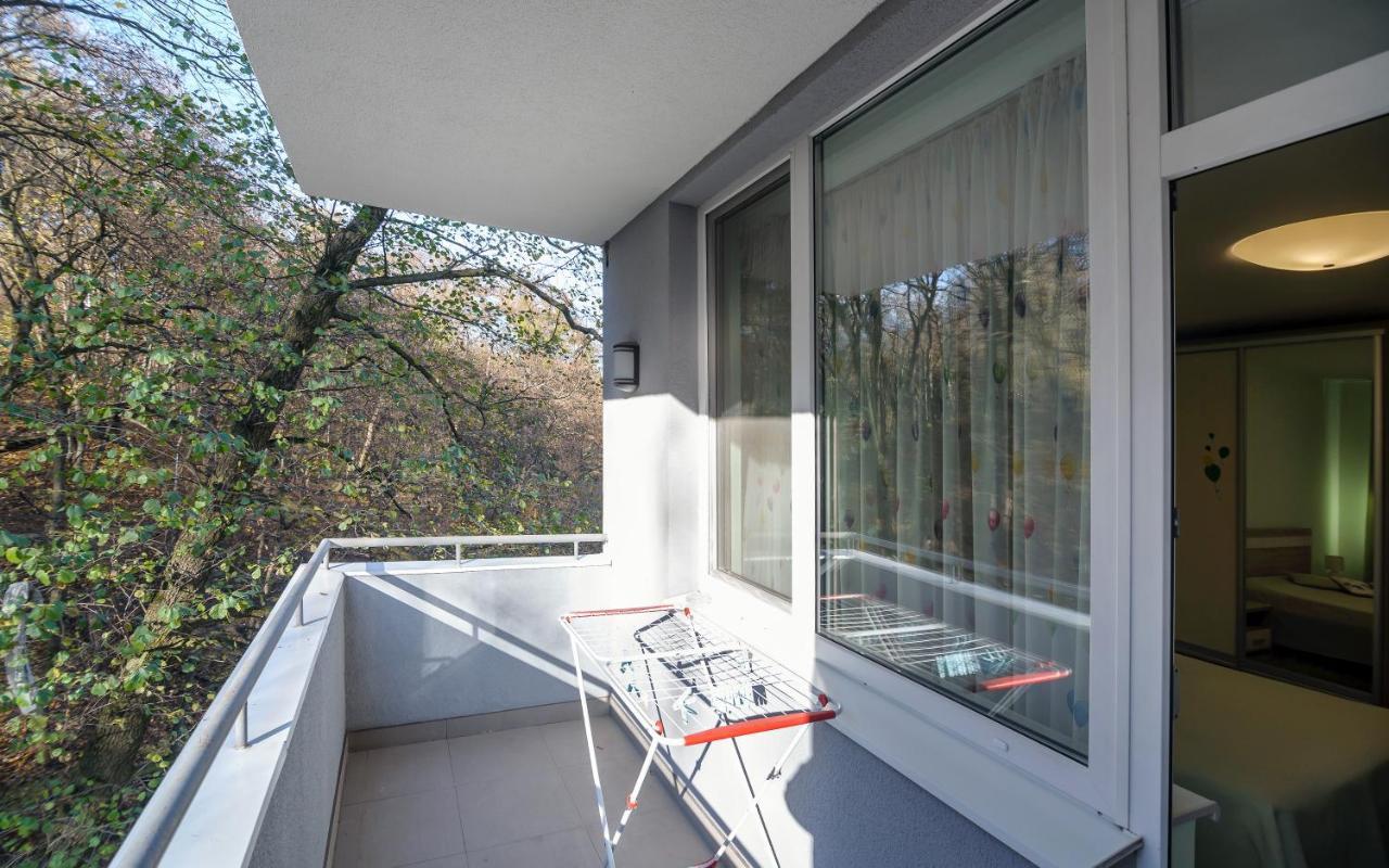 Colored Balloons - 3 Bedrooms, 3 Bathrooms, Equipped Large Apartments Lviv Bagian luar foto